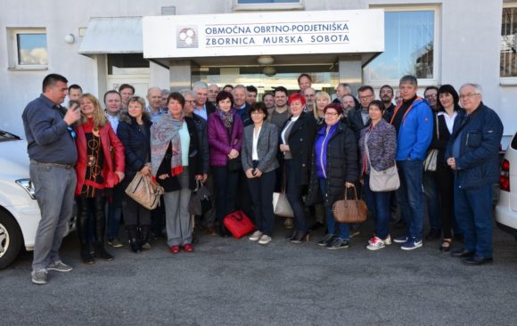 Mreženje, izmenjava in ogled dobrih praks podjetnikov Pomurske in Savinjske regije Mreženje, izmenjava in ogled dobrih praks podjetnikov Pomurske in Savinjske regije