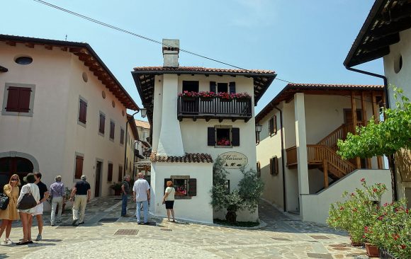 Jesenska ekskurzija GORIŠKA BRDA Jesenska ekskurzija GORIŠKA BRDA