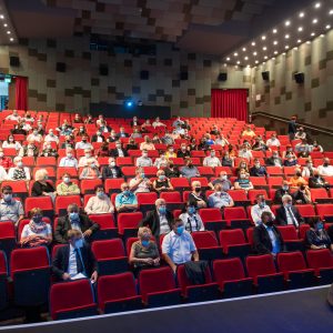 Podeljena so bila jubilejna priznanja članom zbornice za leti 2020 in 2021