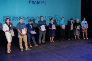 Podeljena so bila jubilejna priznanja članom zbornice za leti 2020 in 2021
