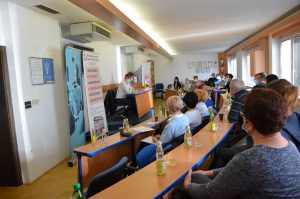 IZMENJAVA POSLOVNIH PRILOŽNOSTI v gostinski stroki