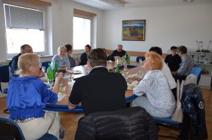 IZMENJAVA POSLOVNIH PRILOŽNOSTI v gostinski stroki