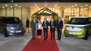 Najstarejša obrtnica leta 2022 je postala frizerka Margit Grah, članica OOZ M. Sobota