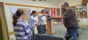 delavnica za osnovnošolce V OSPREDJU SO POKLICI