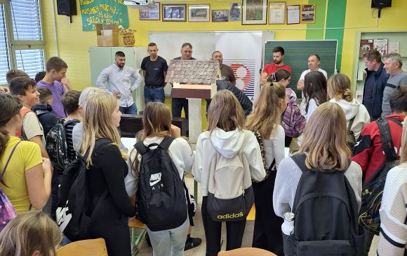 delavnica za osnovnošolce V OSPREDJU SO POKLICI
