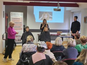 Izveden seminar o trenutnih trendih in novostih na področju frizerstva