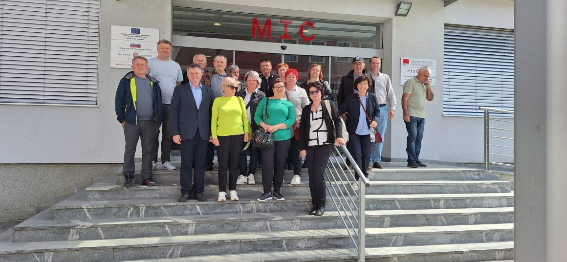 Ogled dobrih praks na Škofjeloškem območju Ogled dobrih praks na Škofjeloškem območju