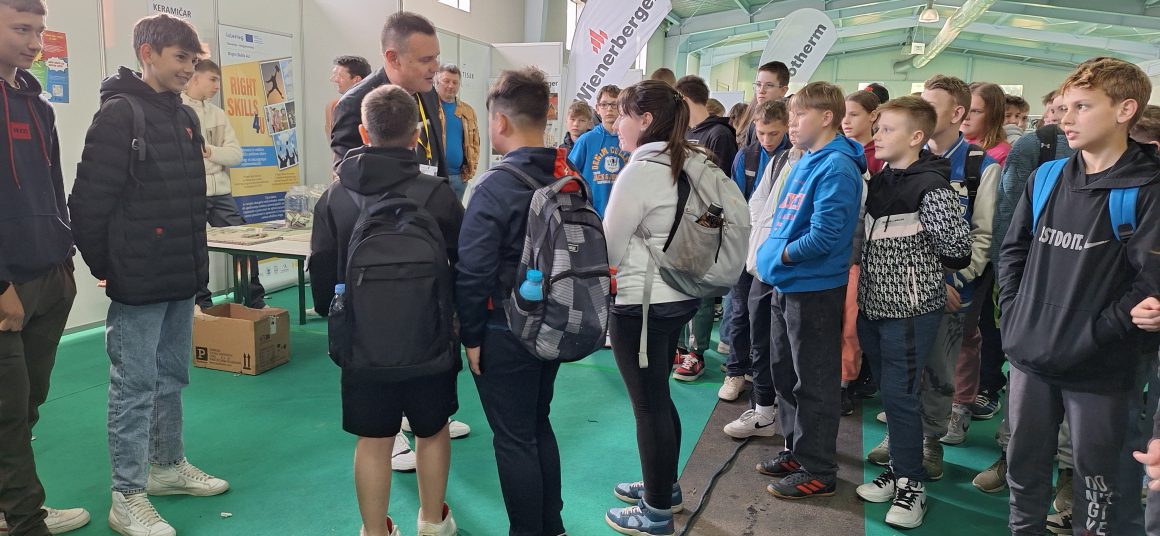 Predstavitev gradbenih poklicev in izvedba tekmovanja slikopleskarjev  na sejmu Megra