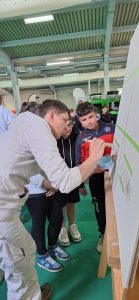 Predstavitev gradbenih poklicev in izvedba tekmovanja slikopleskarjev  na sejmu Megra