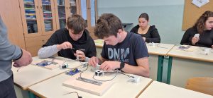 Izvedena Interaktivna delavnica "V OSPREDJU SO POKLICI" na OŠ Sveti Jurij, 6.11.2024