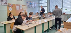 Izvedena Interaktivna delavnica "V OSPREDJU SO POKLICI" na OŠ Sveti Jurij, 6.11.2024