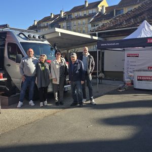 Izvedena predstavitev FISCHER in ISOMAT