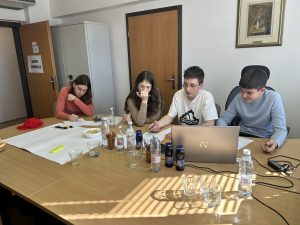 Izvedena delavnica o premostitvi generacijske vrzeli