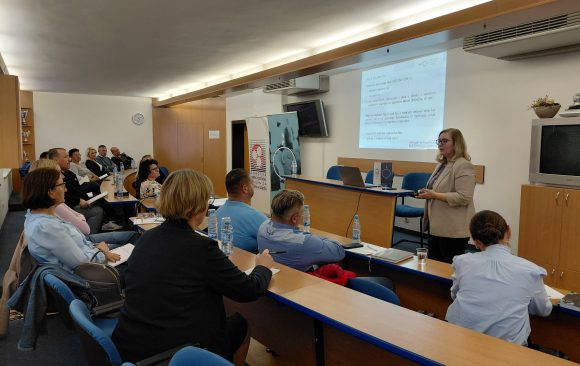 Izveden dogodek Ali pravilno razporejate delovni čas