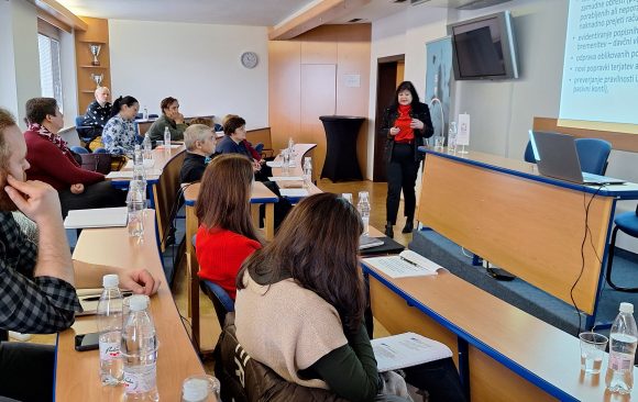 Izveden Davčni seminar