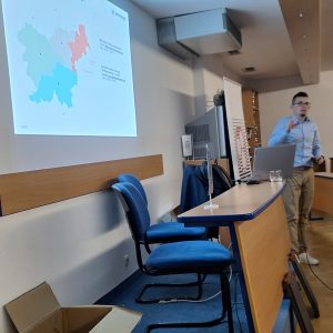 Gradnja prihodnosti se ne začne z materiali, temveč z razmišljanjem